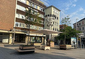 Ecke Unnaer Straße / Theodor-Heuss-Ring (Am Glockenspiel)