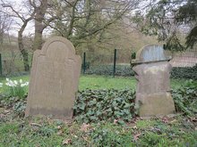 Grabsteine auf dem jüdischen Friedhof in Hennen (Foto: R. Quaschny / Stadtarchiv Iserlohn) 