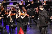 Das Bild zeigt das Sinfonieorchester der Musikschule Iserlohn mit Florian Ludwig.