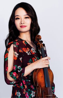 Bomsori Kim - Violine (c: Harald Hoffmann, Deutsche Grammophon)