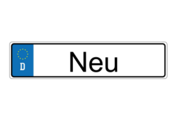 Das Bild zeigt ein Autokennzeichen mit der Aufschrift "Neu"