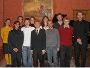 Das Bild zeigt die Teilnehmer des Internationalen Meisterkurses für Klavier Bruno Leonardo Gelber 2009