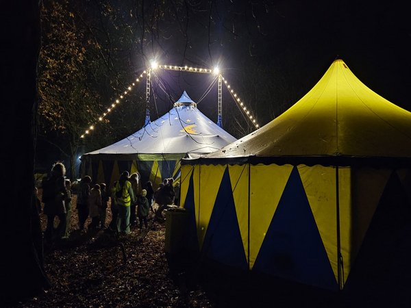 Der "Circus Tausendtraum" schlug im Volksgarten Letmathe seine Zelte auf.