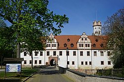Das Bild zeigt die Front des Schlosses in Glauchau.