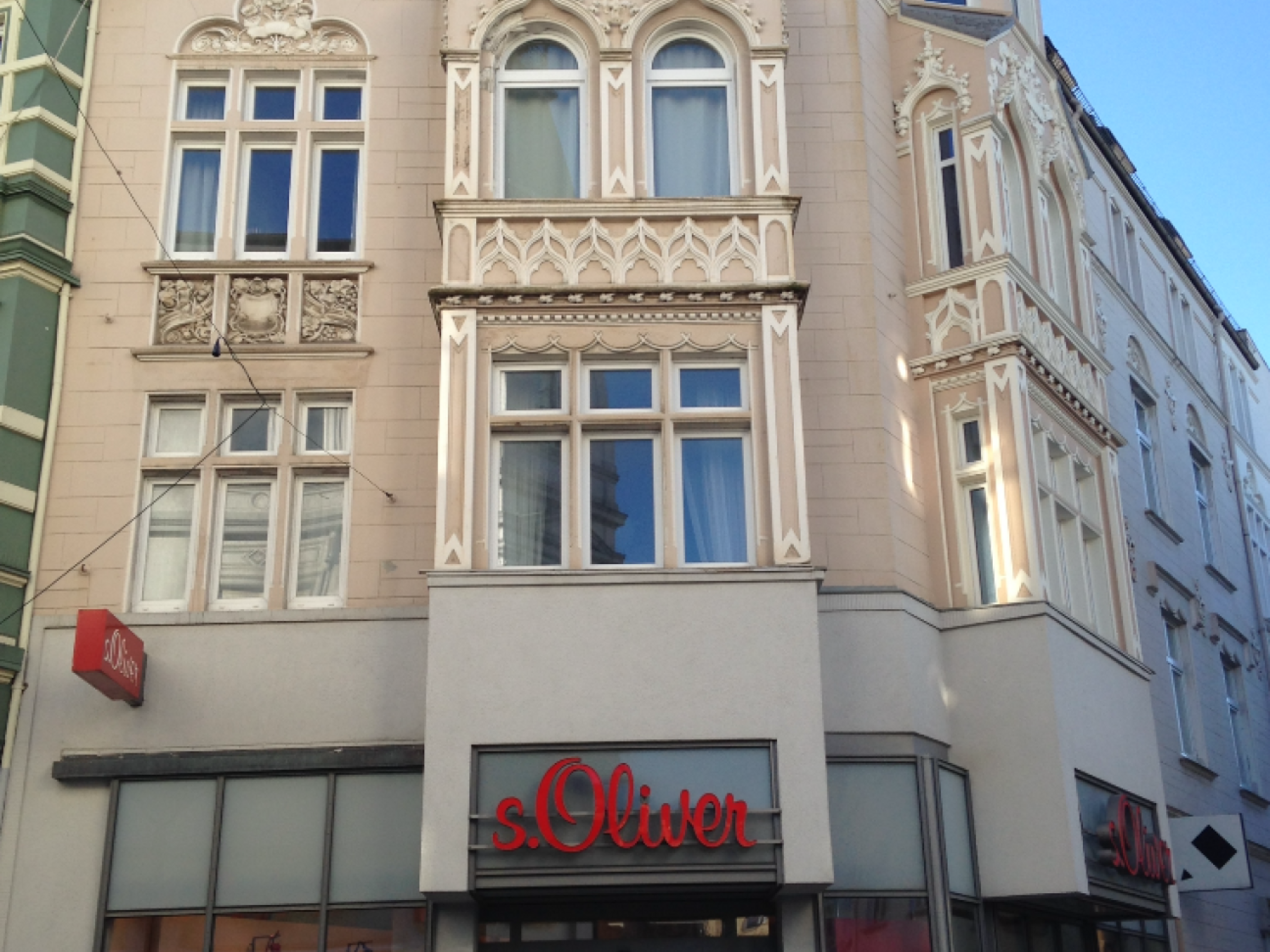 Das Bild zeigt das Haus Wermingser Straße 26