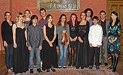 Die Teilnehmer des Internationalen Meisterkurses für Violine Akiko Suwanai 2011.