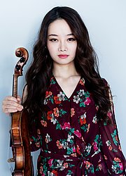 Bomsori Kim - Violine (c: Harald Hoffmann, Deutsche Grammophon)
