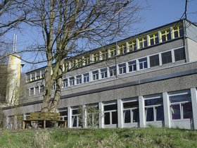 Das Bild zeigt das Gymnasium Letmathe.