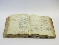 „Historische Beschreibung der Stadt Iserlohn“ von Johann Caspar Lecke im Stadtarchiv Iserlohn (Foto: R. Quaschny) 