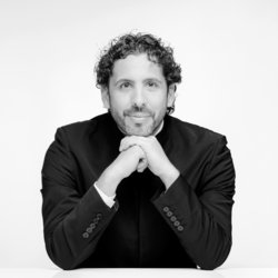 Rodrigo Tomillo - Dirigent