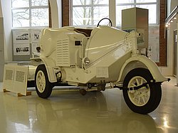 Das Bild zeigt ein Fahrzeug der Sammlung für Städtereinigung und Entsorgung