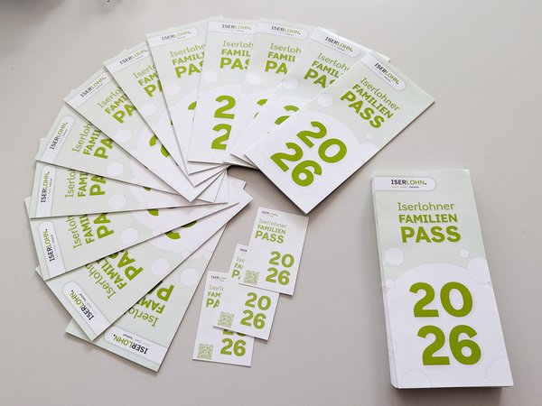 Mit dem Iserlohner Familienpass kann in Restaurants, bei Friseuren, in Blumengeschäften, oder auch in Apotheken kräftig gespart werden.