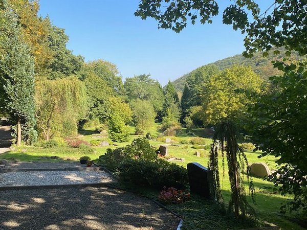 Nicht nur in Lössel: Während der anhaltenden Trocknheit durch Hitzewelle bittet die Stadt Iserlohn auf allen städtischen Friedhöfen um einen verantwortungsvollen und sparsamen Umgang mit Trinkwasser.