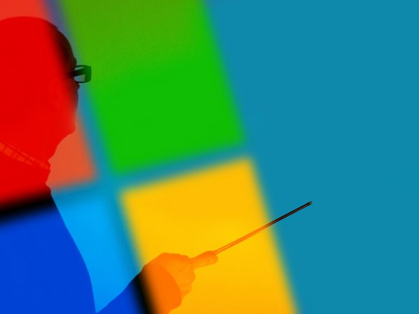 Grundlagen zur Nutzung eines Computers mit dem Betriebssystem Windows werden im VHS-Kurs leicht verständlich vermittelt.