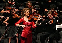 T. Becker-Bender, A. Hermus und das Philharmonische Orchester Hagen beim Abschlusskonzert 2007