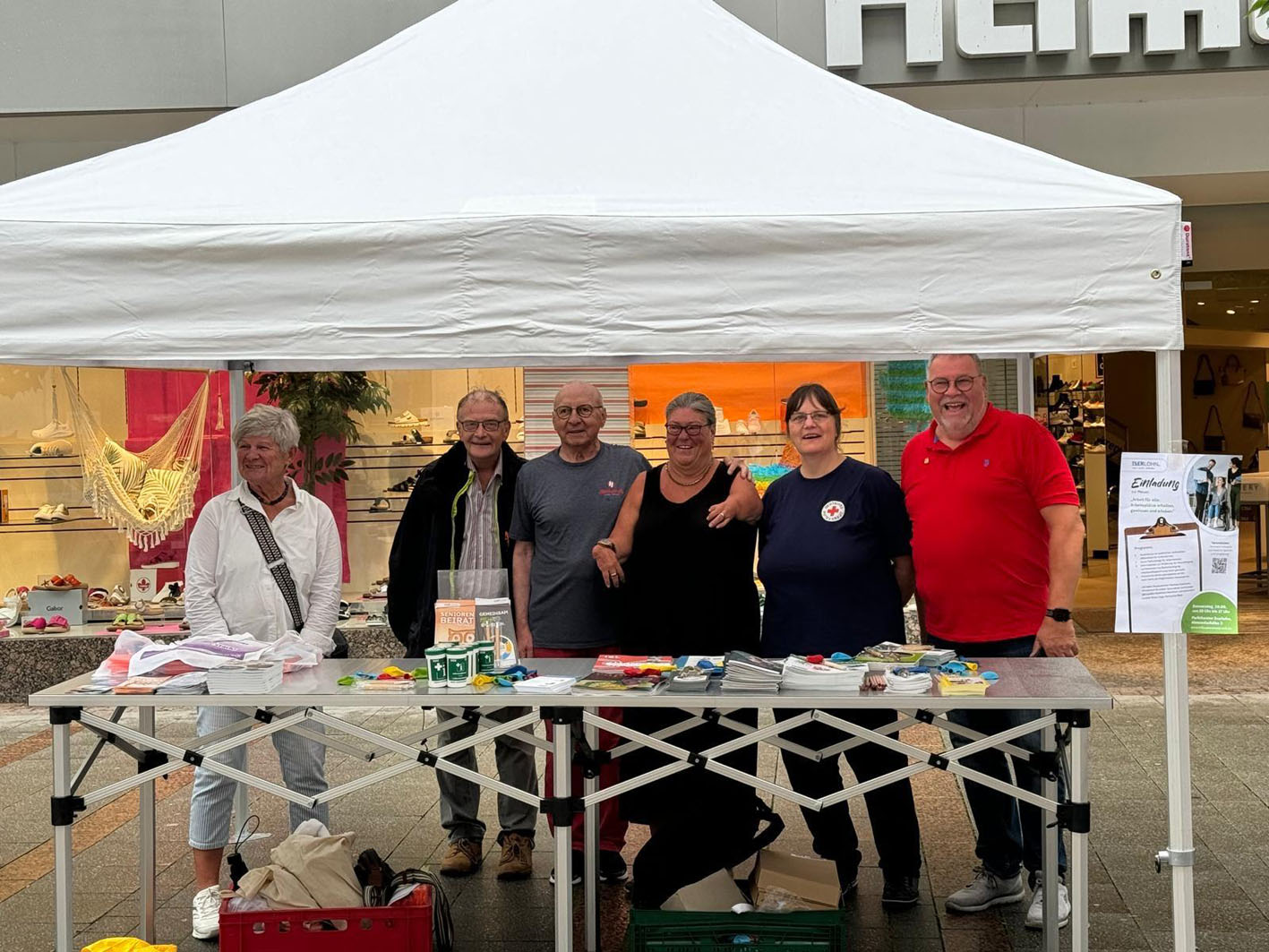 Infostand von Seniorenbeirat und Beirat für Inklusion