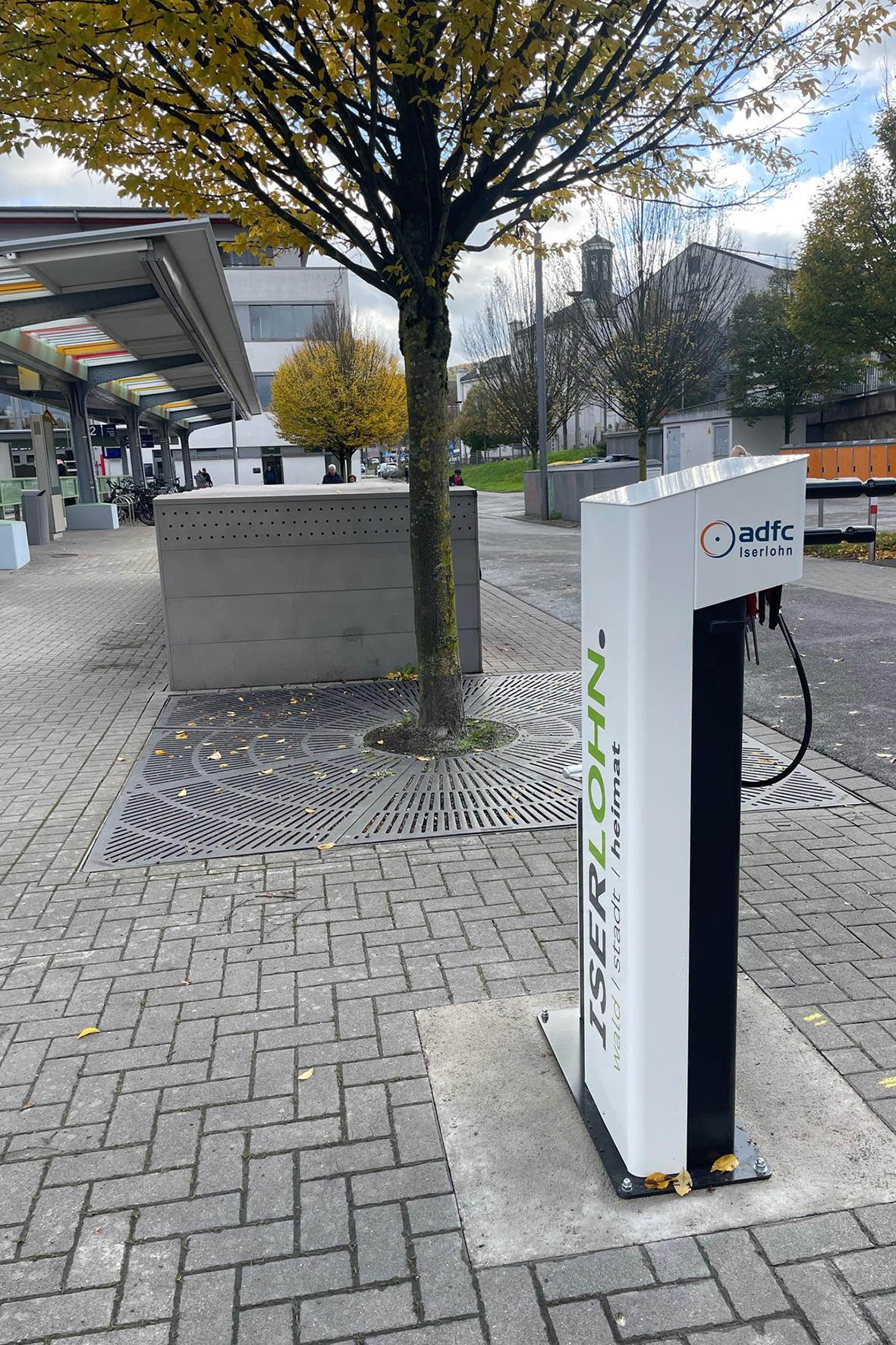 Fahrrad-Reparaturstation am Stadtbahnhof Iserlohn