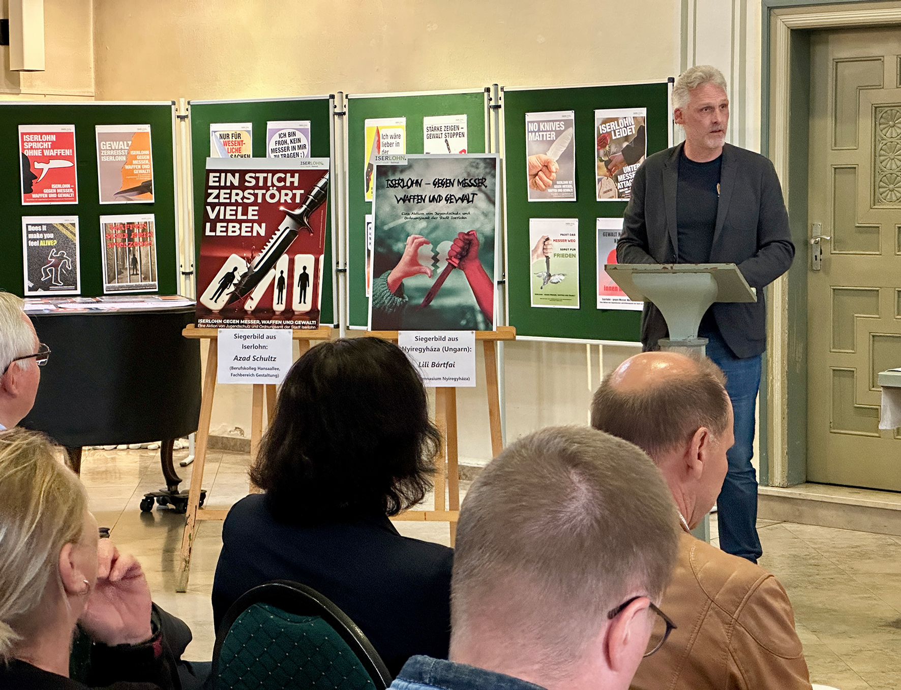 Jörg Simon vom erzieherischen Jugendschutz der Stadt Iserlohn eröffnete die Veranstaltung. 