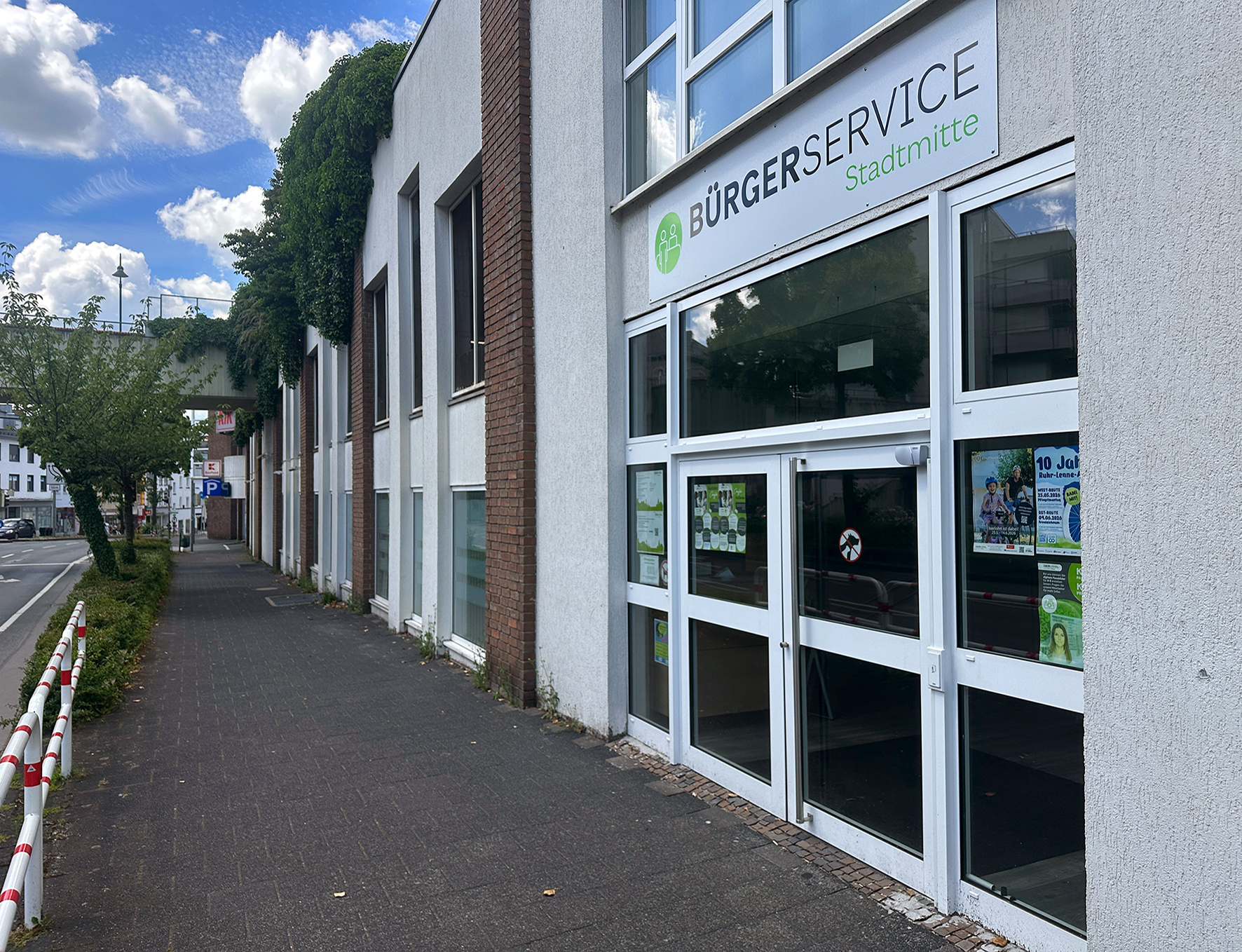 Der Bürgerservice Stadtmitte ist am Donnerstag, 18. Juni, ab 14.30 Uhr geschlossen.