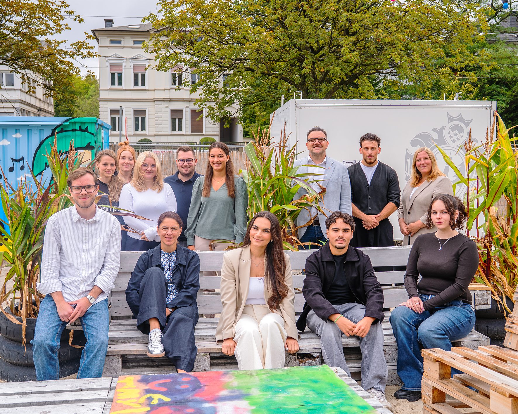 Zehn weitere junge Menschen sind am Dienstag, 1. September, in den Dienst der Stadt Iserlohn getreten.